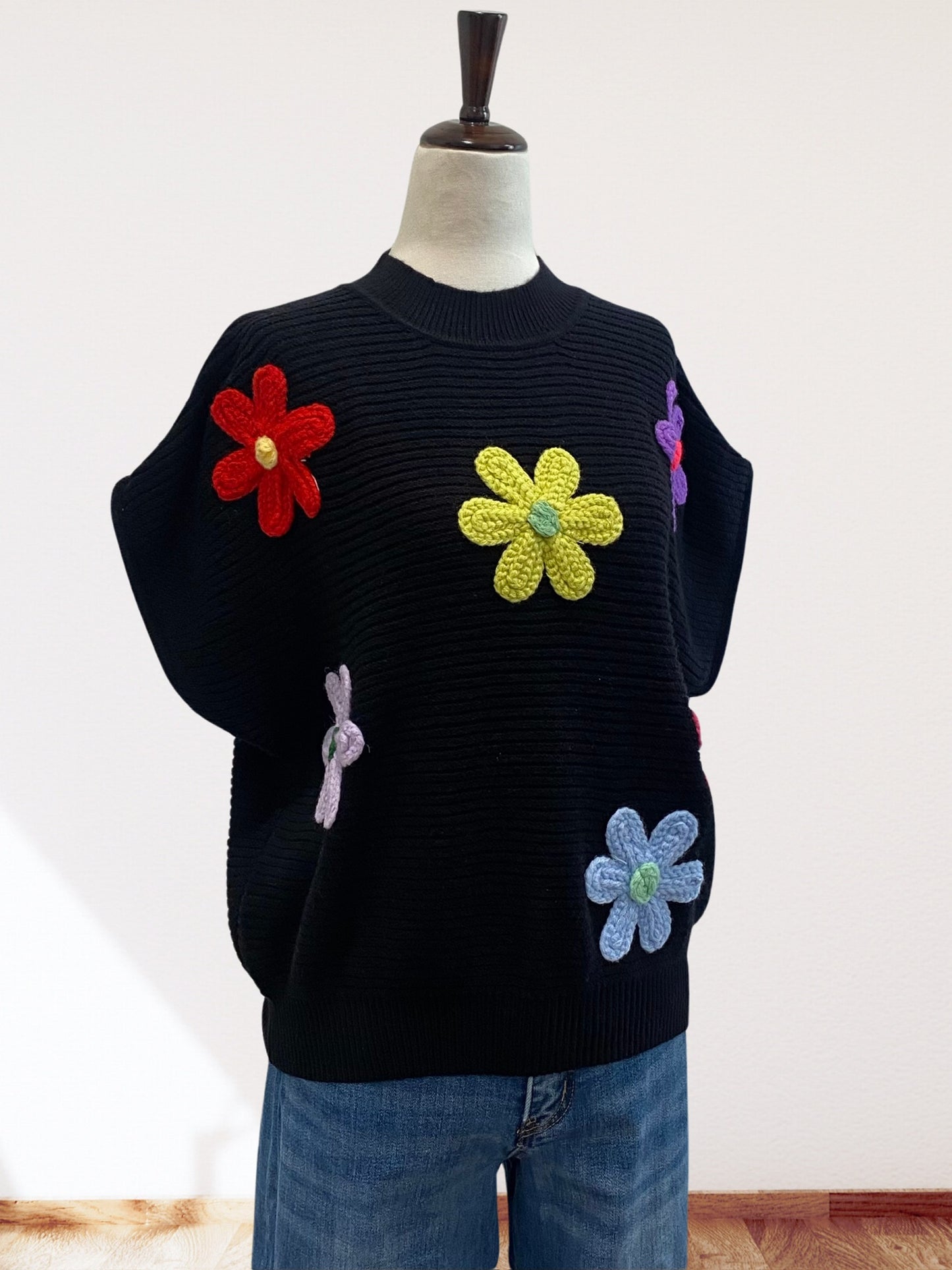 Flower Pattern Short Sleeve Sweater Top